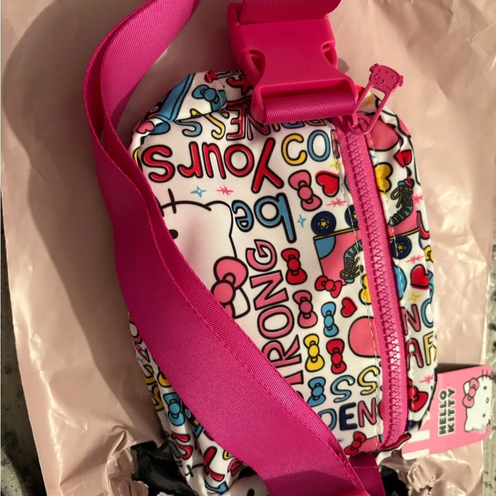 Hello Kitty Pink and White‎ small belt bag